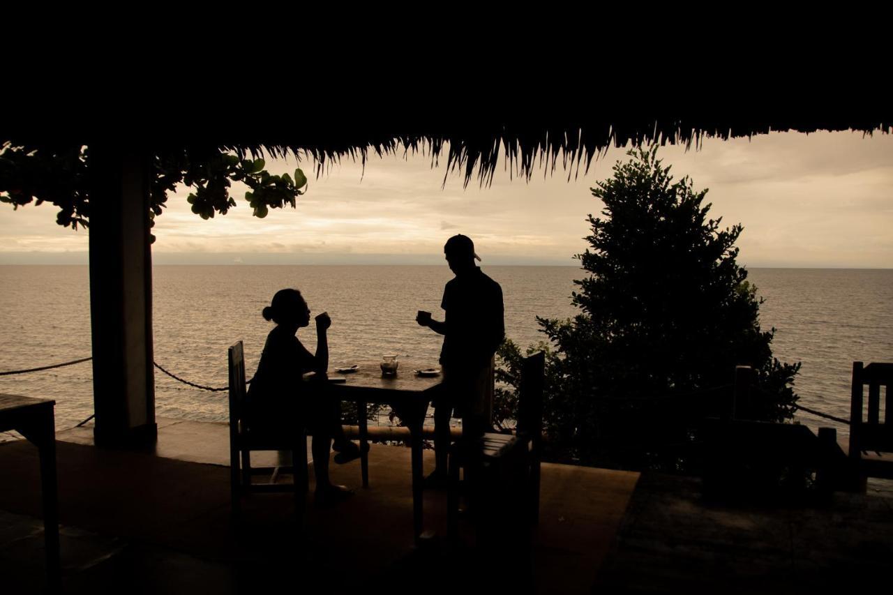 Almira Diving Resort- Panglao Bagian luar foto