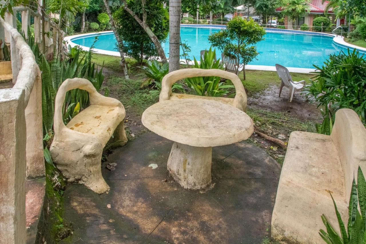 Almira Diving Resort- Panglao Bagian luar foto